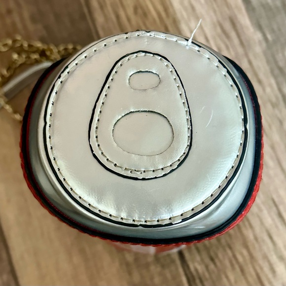 Coca Cola Coke Can Zipper Crossbody Gold Chain Shoulder Purse Handbag 3D Bag - Picture 3 of 5